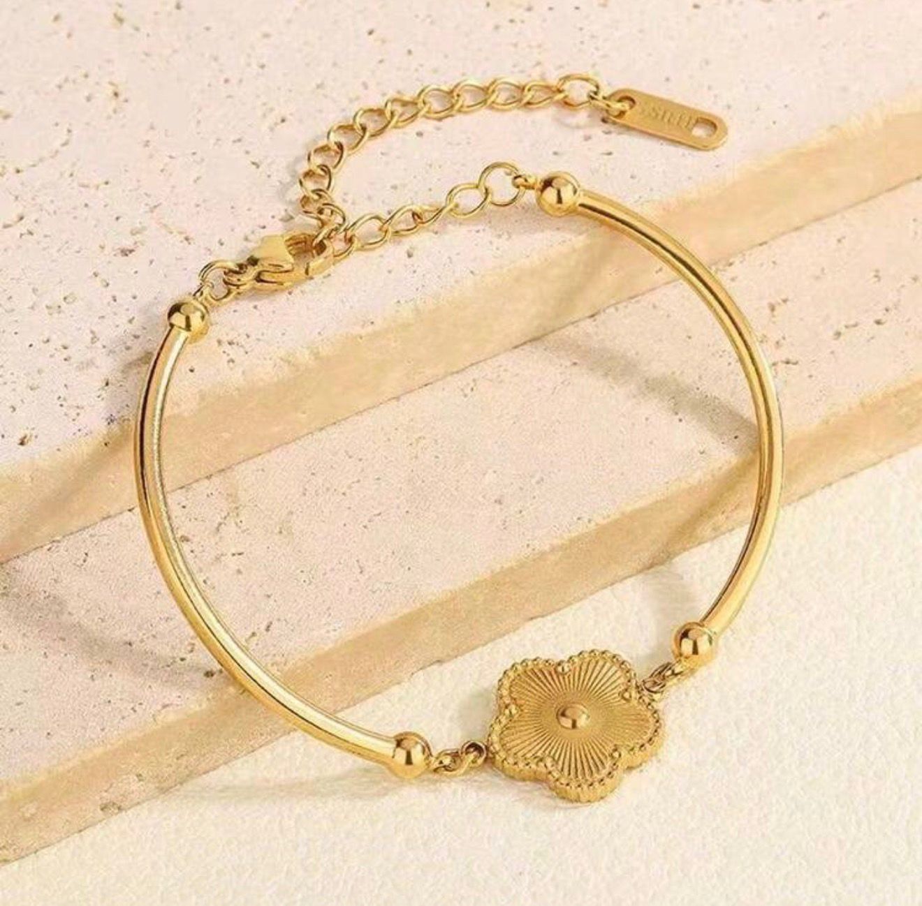 bracelet plaqué or 18 carats